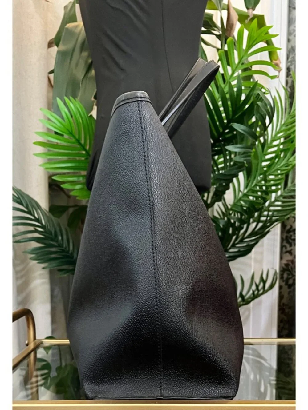 TORY BURCH BLACK STEFANO LEAHTER ROBINSON LARGE TOTE